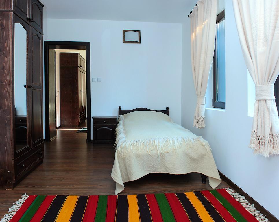 Topalovi Guest House Slatograd Zimmer foto